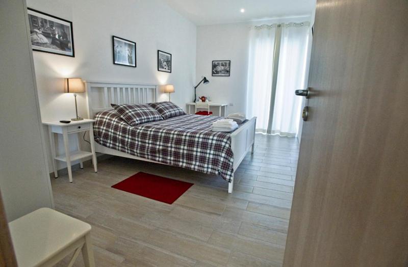 Fellini 3* Roma