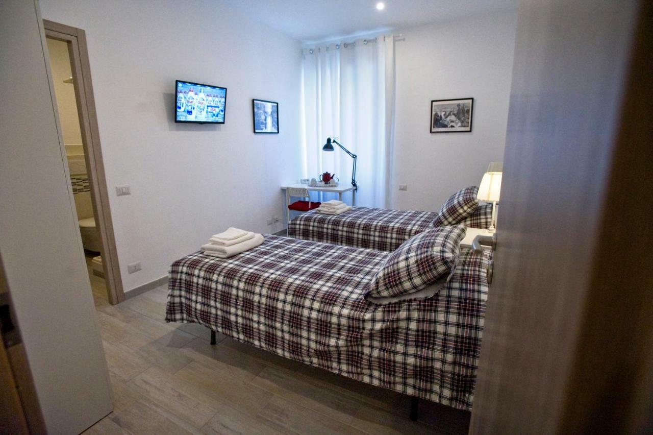 Bed and breakfast Fellini 3*